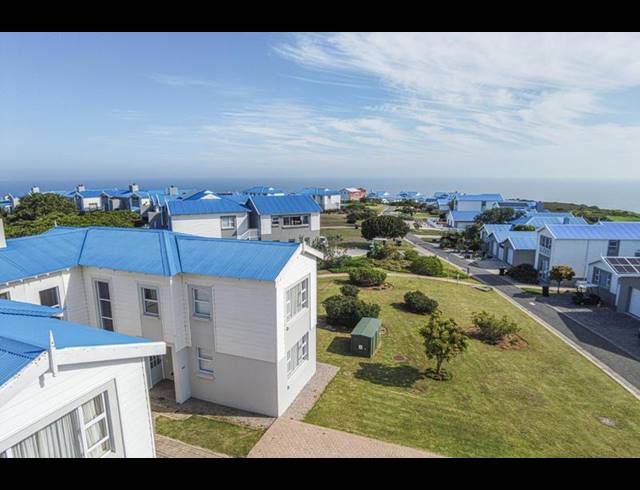 2 BEDROOM DUPLEX FOR SALE IN PINNACLE POINT GOLF ESTATE